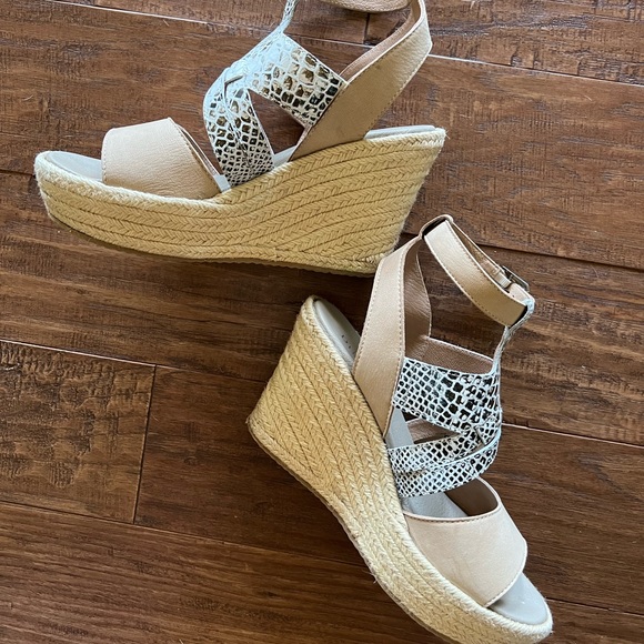 DIBA True Hug Gable snake/black/neutral Size 10 - Picture 2 of 5